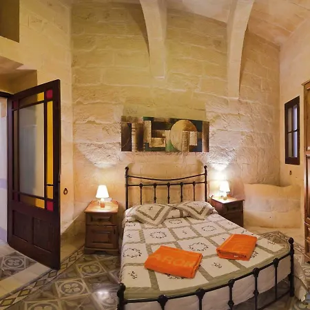 Дом отдыха Ta Gananz Holiday Home *