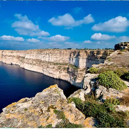 Ta Gananz Holiday Home * Għammar