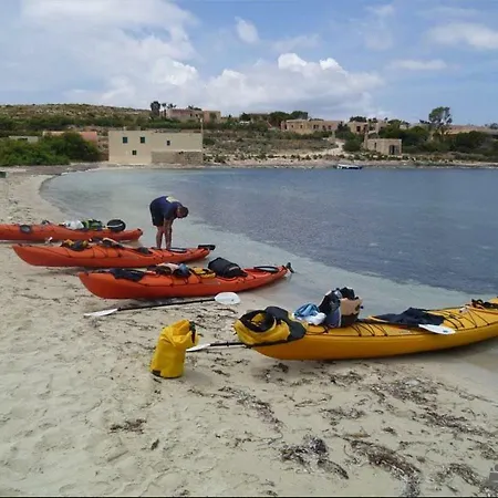 Ta Gananz Holiday Home * Għammar